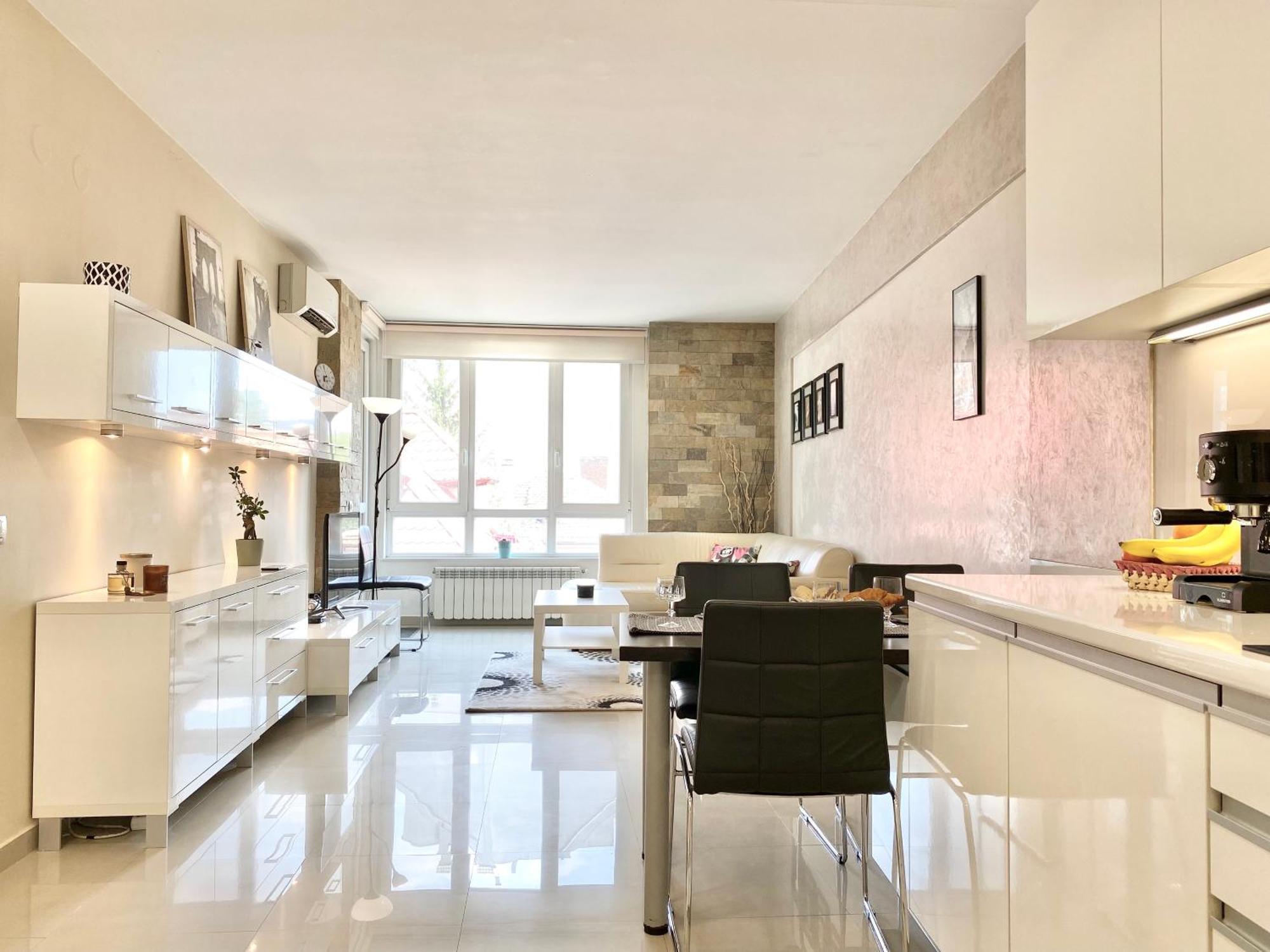 Apartment Entire For 4 Guests In Sofia
